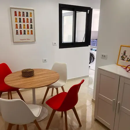 Apartment Obsidian Aquarela